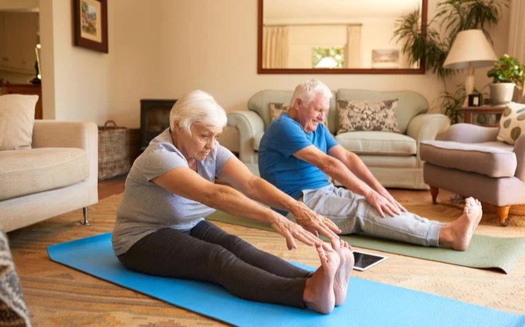 Como Adaptar Exercícios Fisioterapêuticos em Casa de Forma Segura